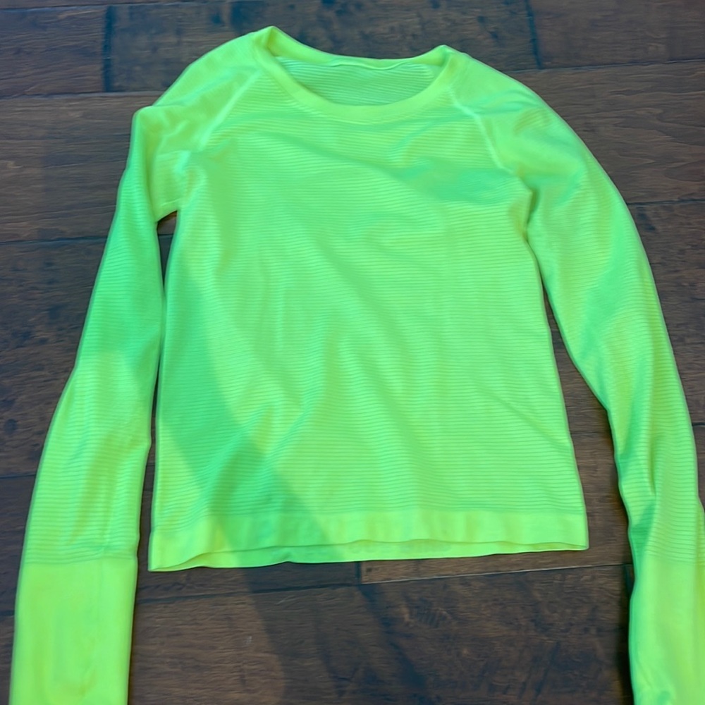 Lululemon neon yellow swiftly tech